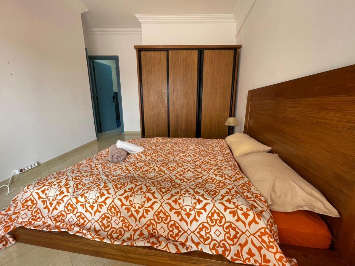 Moderne Appartement Ларач Екстер'єр фото