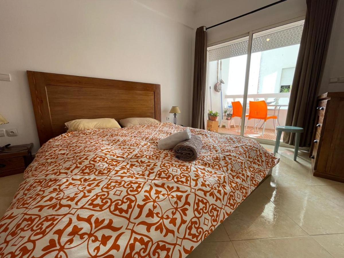 Moderne Appartement Ларач Екстер'єр фото