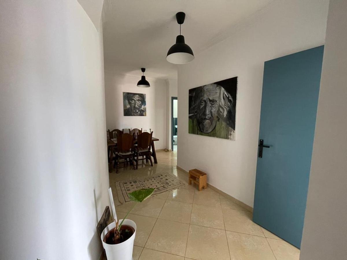 Moderne Appartement Ларач Екстер'єр фото